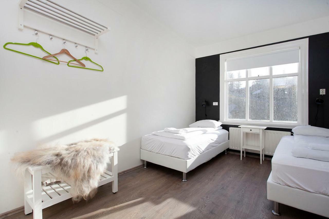אקורירי Apotek Guesthouse מראה חיצוני תמונה