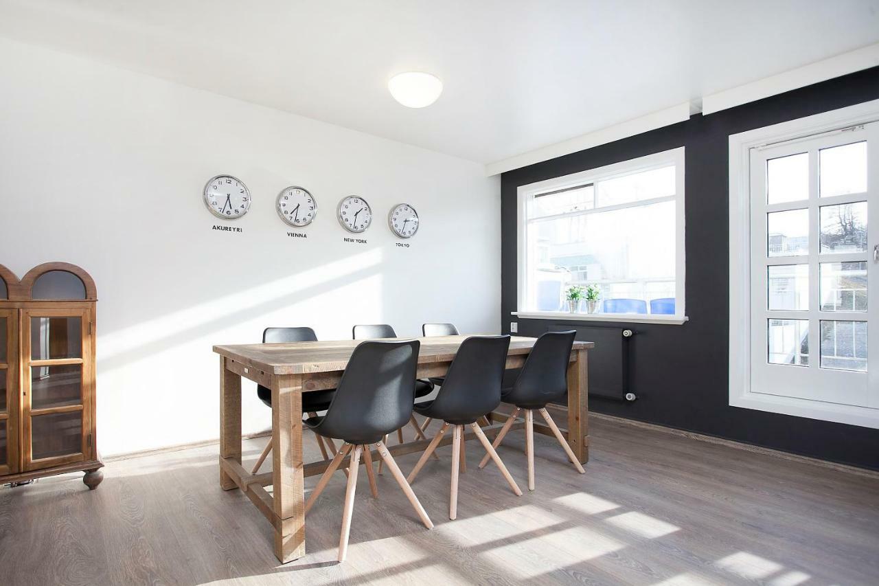 אקורירי Apotek Guesthouse מראה חיצוני תמונה