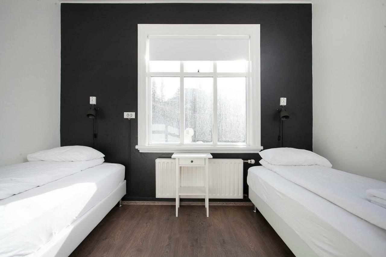 אקורירי Apotek Guesthouse מראה חיצוני תמונה